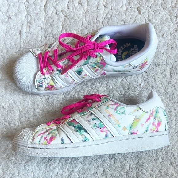 Adidas Floral Sneakers with Pink Laces - Picture 1 of 10